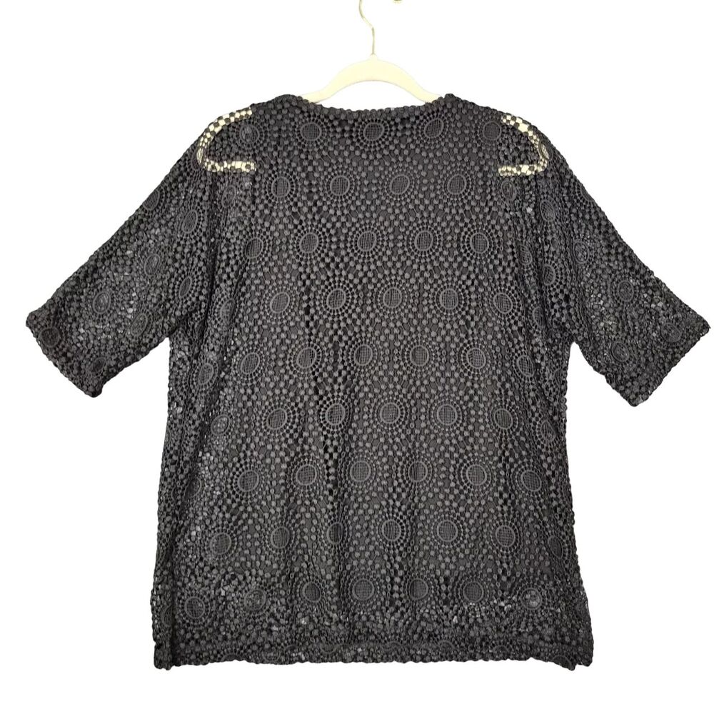 CHICOS Travelers Black Lace Overlay 1/2 Sleeve Side Slit Top SIZE 0 US SMALL 4 - Picture 3 of 10